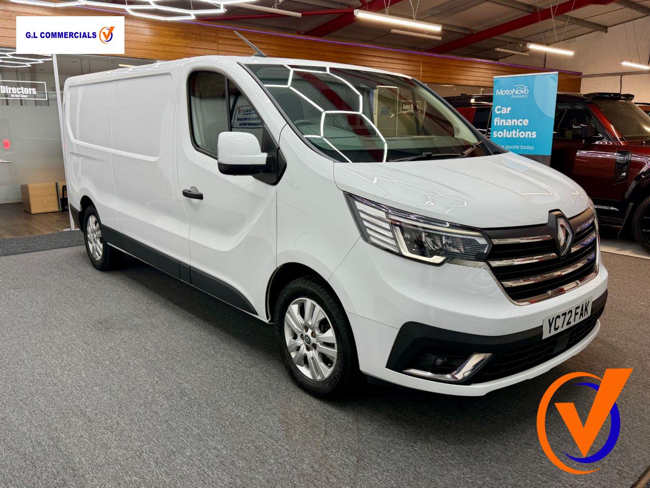 Renault Trafic 2.0 dCi Blue LL30 Sport Panel Van 5dr Diesel Manual L2 H1 Euro 6 (s/s) (150 ps)