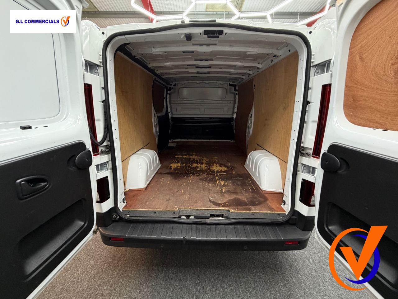 Renault Trafic 2.0 dCi Blue LL30 Sport Panel Van 5dr Diesel Manual L2 H1 Euro 6 (s/s) (150 ps)