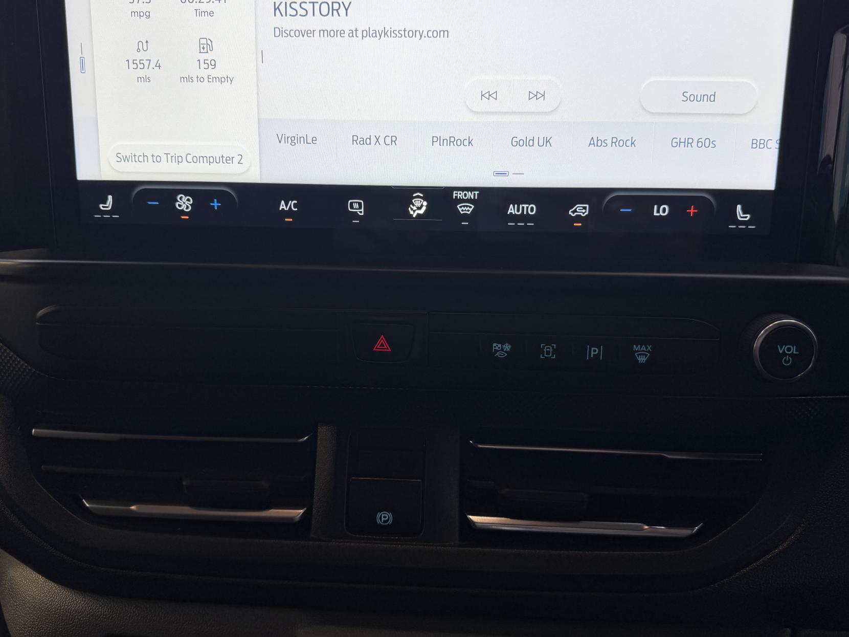 2024 Ford Transit Custom 2.0 300 EcoBlue Limited Panel Van 5dr Diesel Manual L1 H1 Euro 6 (s/s) (136 ps) - Thumbnail 20