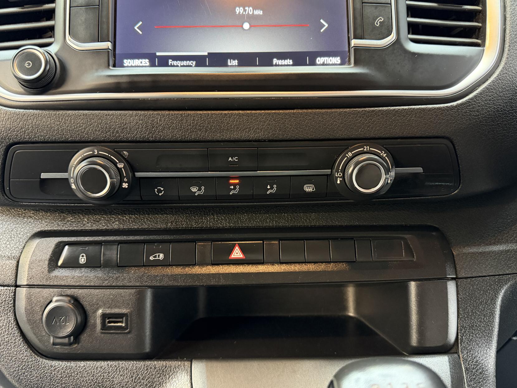 2023 Vauxhall Vivaro 1.5 Turbo D 2900 Prime Panel Van 6dr Diesel Manual L1 H1 Euro 6 (s/s) (100 ps) - Thumbnail 11