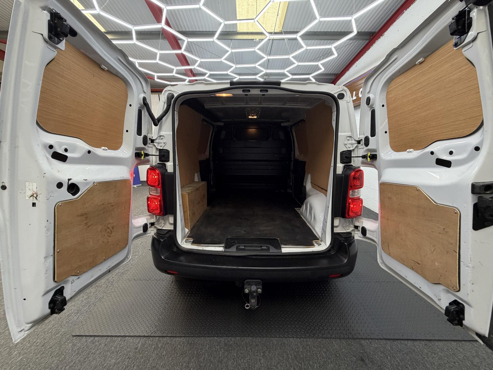 2023 Vauxhall Vivaro 1.5 Turbo D 2900 Prime Panel Van 6dr Diesel Manual L1 H1 Euro 6 (s/s) (100 ps) - Thumbnail 7