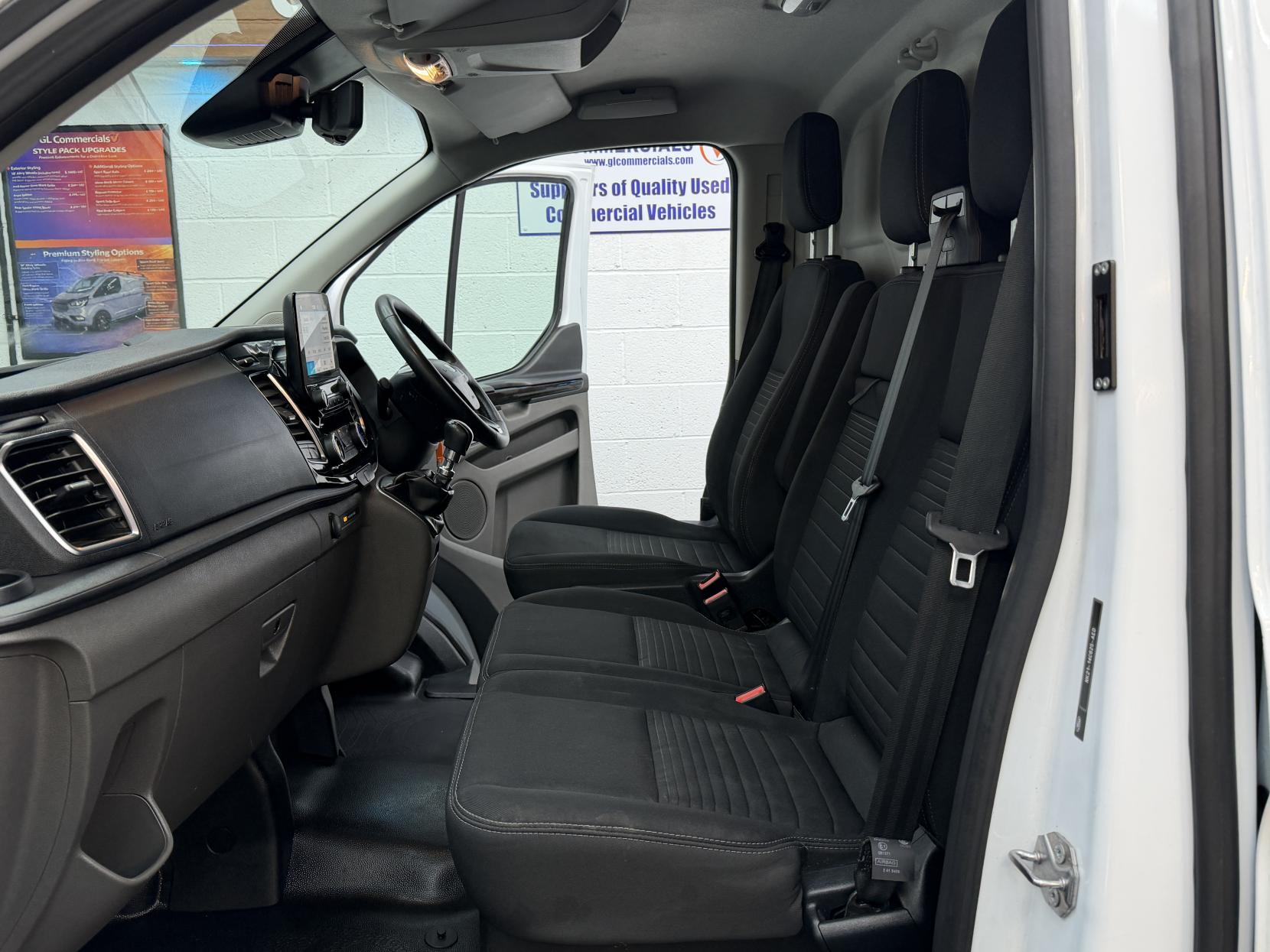 Ford Transit Custom 2.0 300 EcoBlue Limited Panel Van 5dr Diesel Manual L2 H1 Euro 6 (s/s) (130 ps)