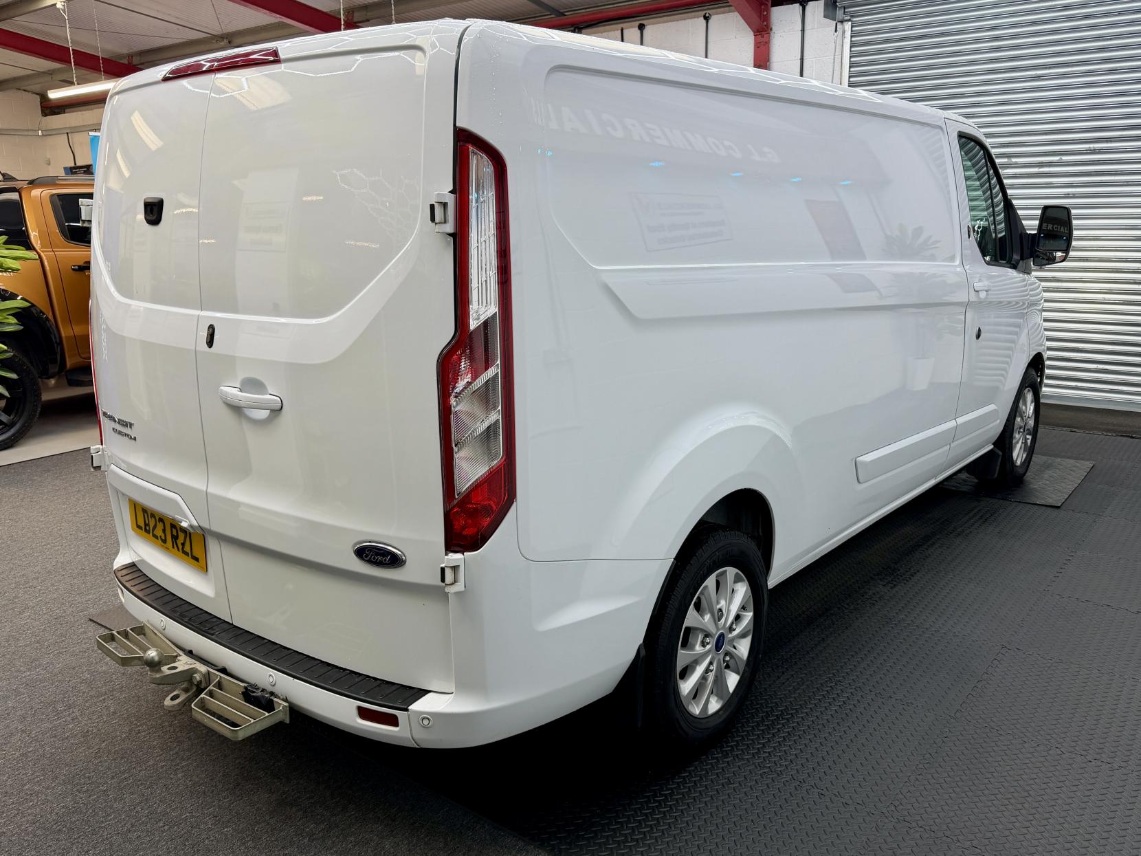 Ford Transit Custom 2.0 300 EcoBlue Limited Panel Van 5dr Diesel Manual L2 H1 Euro 6 (s/s) (130 ps)