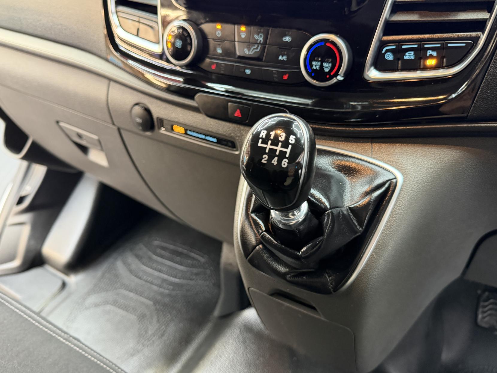 Ford Transit Custom 2.0 300 EcoBlue Limited Panel Van 5dr Diesel Manual L2 H1 Euro 6 (s/s) (130 ps)