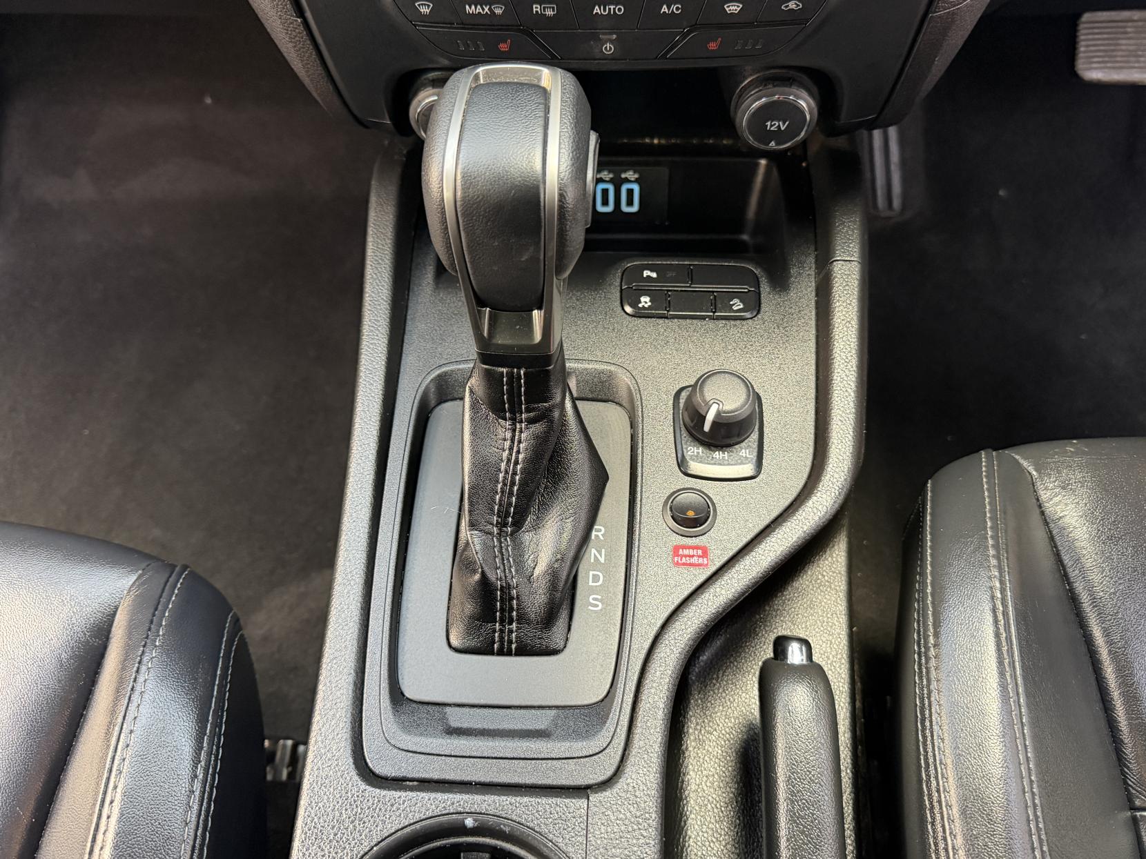2023 Ford Ranger 2.0 EcoBlue Limited Pickup Double Cab 4dr Diesel Auto 4WD Euro 6 (s/s) (213 ps) - Thumbnail 12