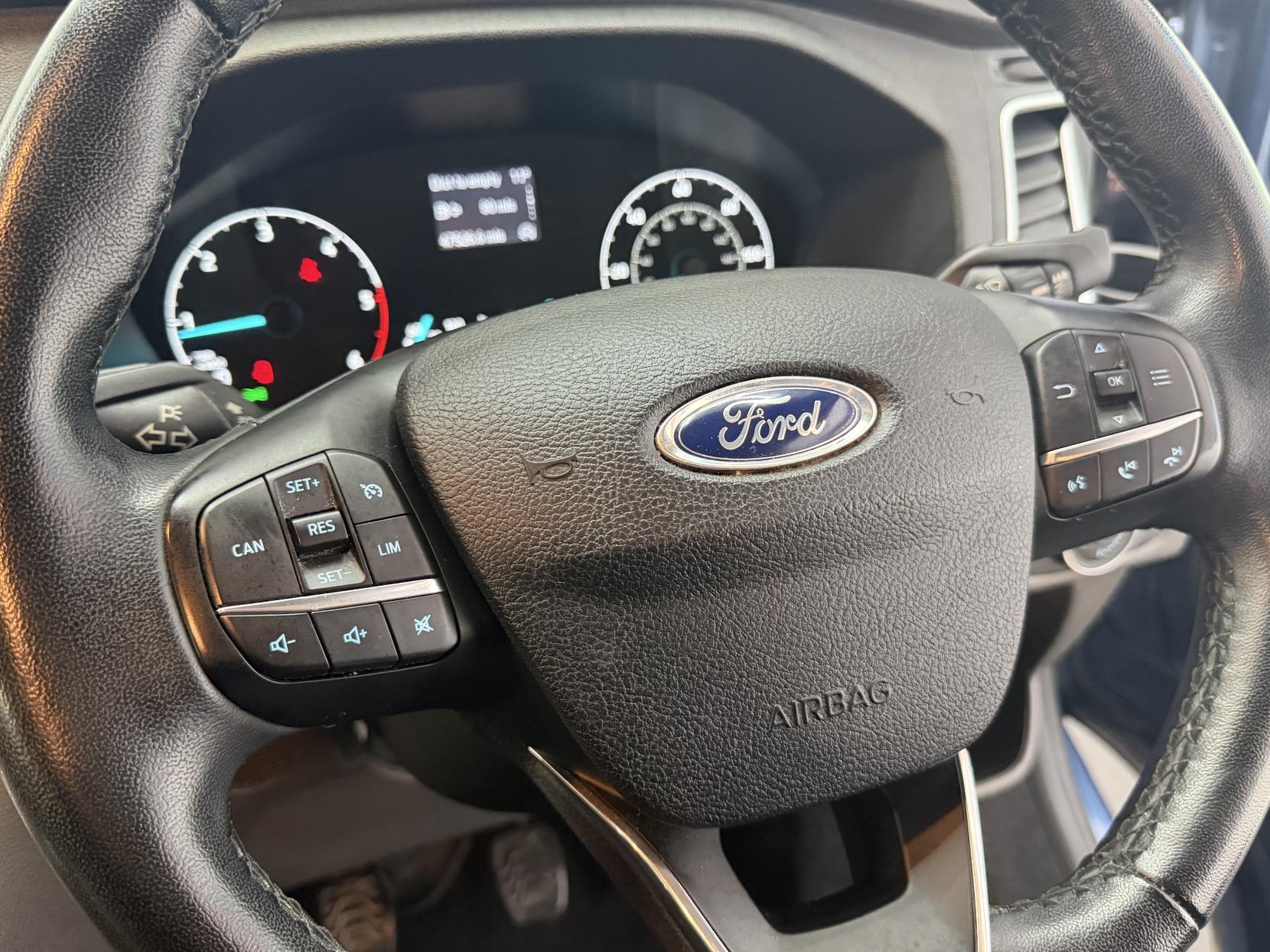 2021 Ford Transit Custom 2.0 320 EcoBlue Limited Crew Van Double Cab 5dr Diesel Manual L2 H1 Euro 6 (s/s) (6 Seat) (130 ps) - Thumbnail 9