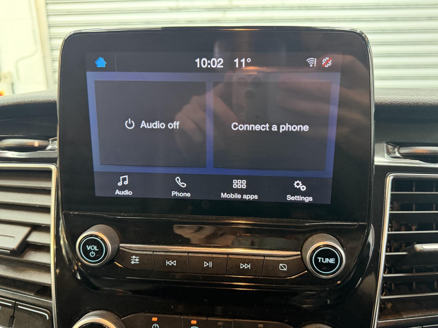 2021 Ford Transit Custom 2.0 320 EcoBlue Limited Crew Van Double Cab 5dr Diesel Manual L2 H1 Euro 6 (s/s) (6 Seat) (130 ps) - Thumbnail 18