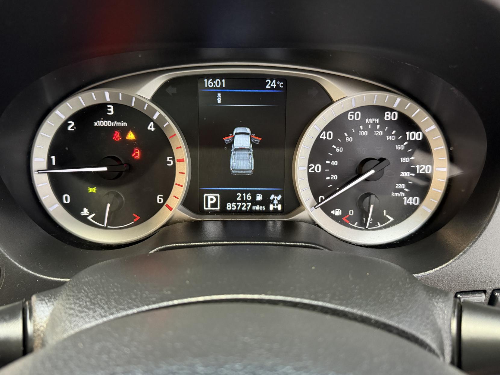 2021 Nissan Navara 2.3 dCi N-Guard Pickup Double Cab 4dr Diesel Auto 4WD Euro 6 (190 ps) - Thumbnail 16