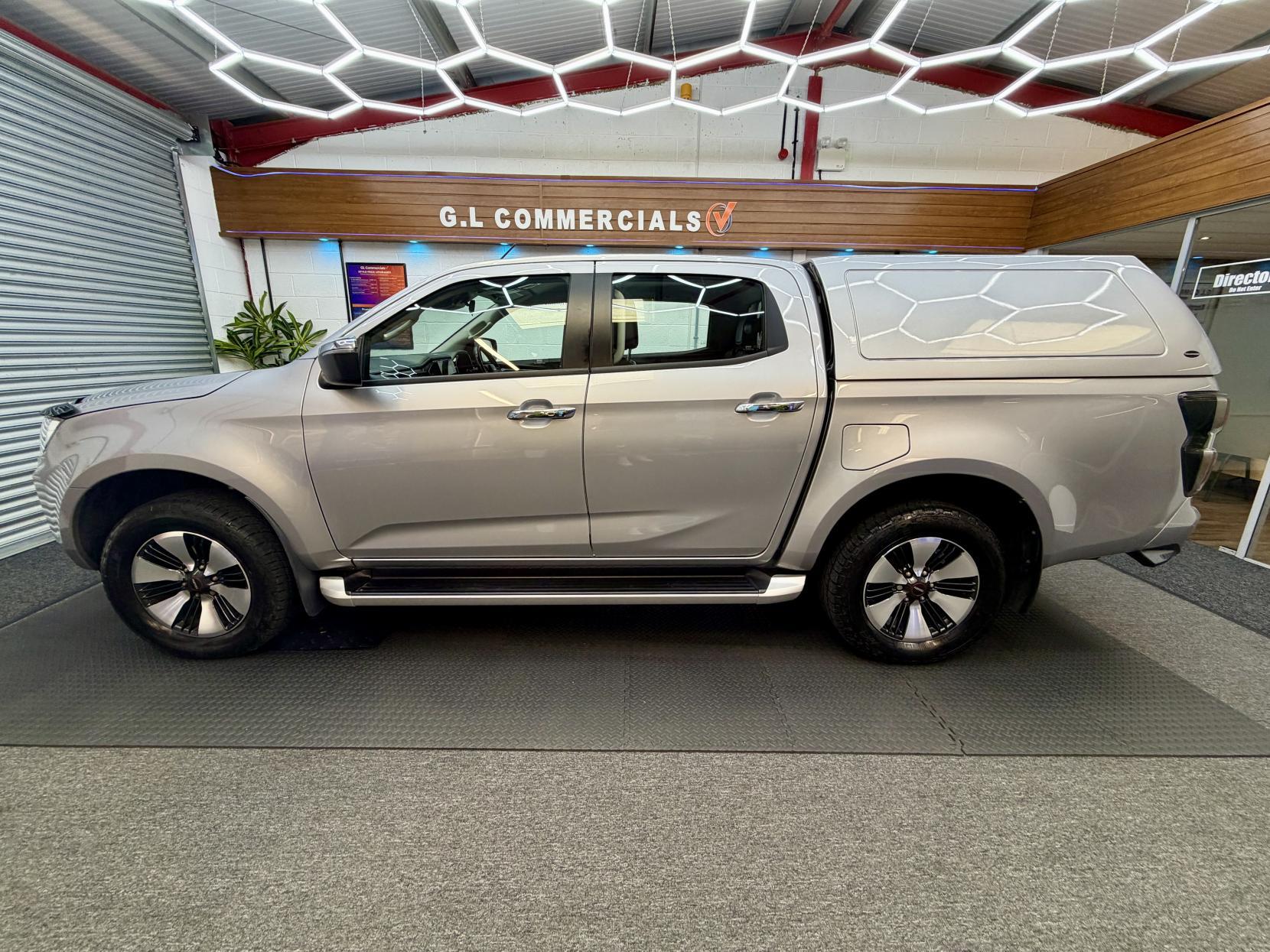 2023 Isuzu D-Max 1.9 TD DL40 Pickup Double Cab 4dr Diesel Auto 4WD Euro 6 (s/s) (164 ps)