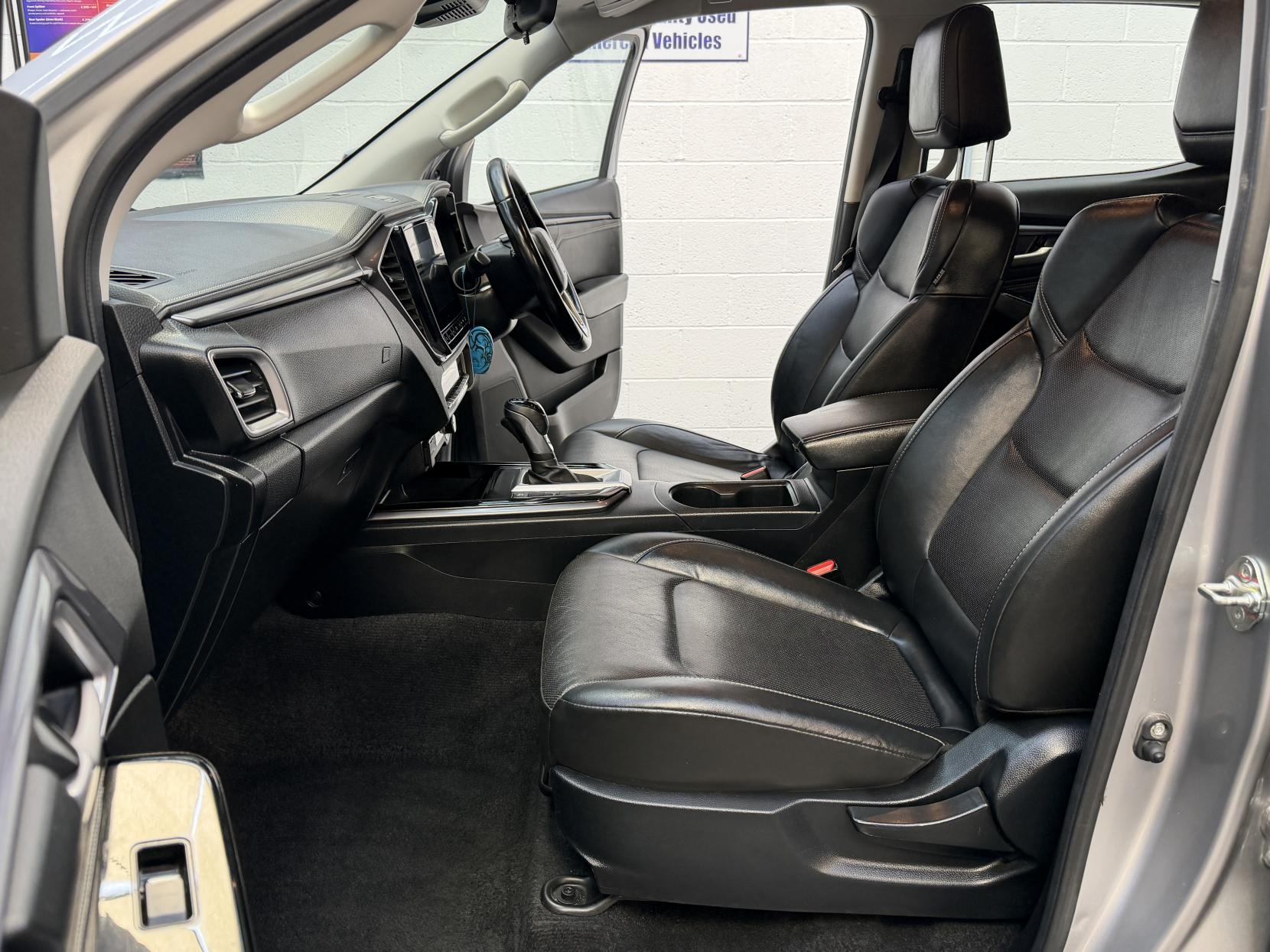 2023 Isuzu D-Max 1.9 TD DL40 Pickup Double Cab 4dr Diesel Auto 4WD Euro 6 (s/s) (164 ps) - Thumbnail 4
