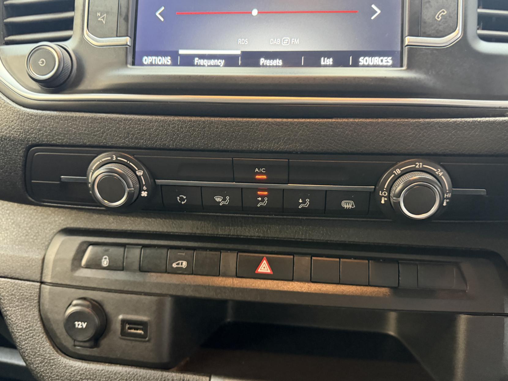 2023 Vauxhall Vivaro 1.5 Turbo D 2900 Pro Panel Van 6dr Diesel Manual L1 H1 Euro 6 (s/s) (100 ps) - Thumbnail 20