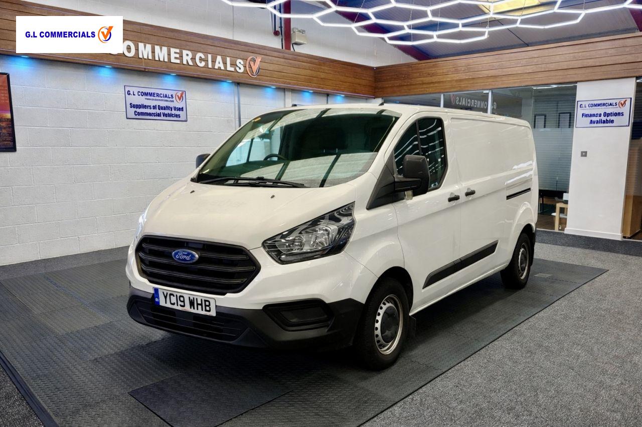 Ford Transit Custom 2.0 300 EcoBlue Panel Van 5dr Diesel Manual L2 H1 Euro 6 (105 ps)