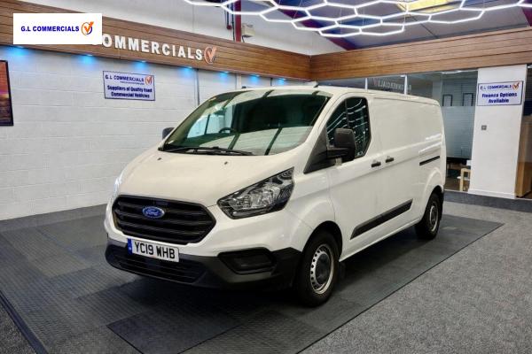 Ford Transit Custom 2.0 300 EcoBlue Panel Van 5dr Diesel Manual L2 H1 Euro 6 (105 ps)