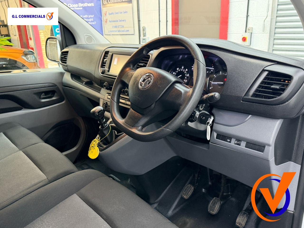 Vauxhall Vivaro 1.5 Turbo D 2900 Sportive Panel Van 6dr Diesel Manual L2 H1 Euro 6 (s/s) (100 ps)