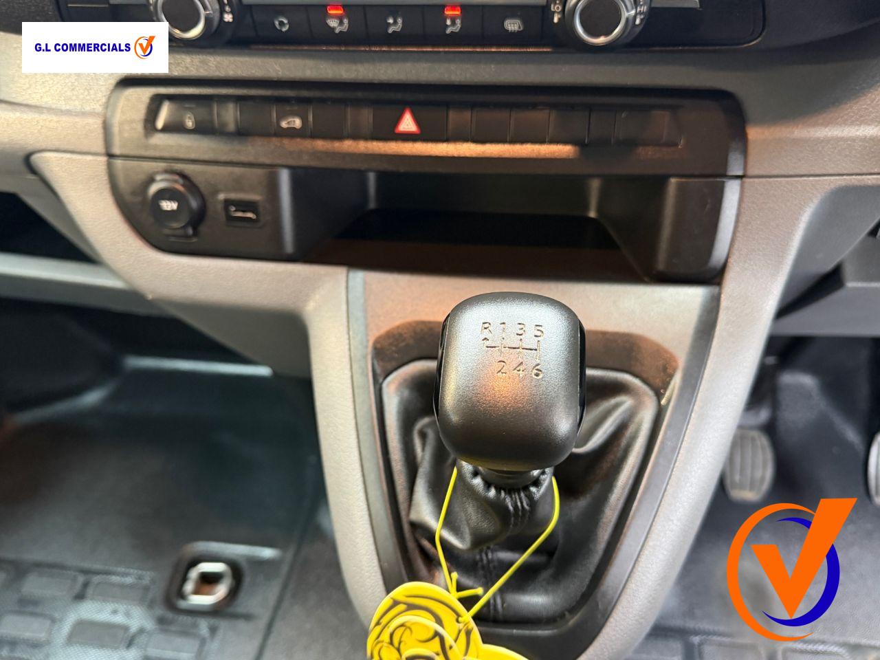 Vauxhall Vivaro 1.5 Turbo D 2900 Sportive Panel Van 6dr Diesel Manual L2 H1 Euro 6 (s/s) (100 ps)