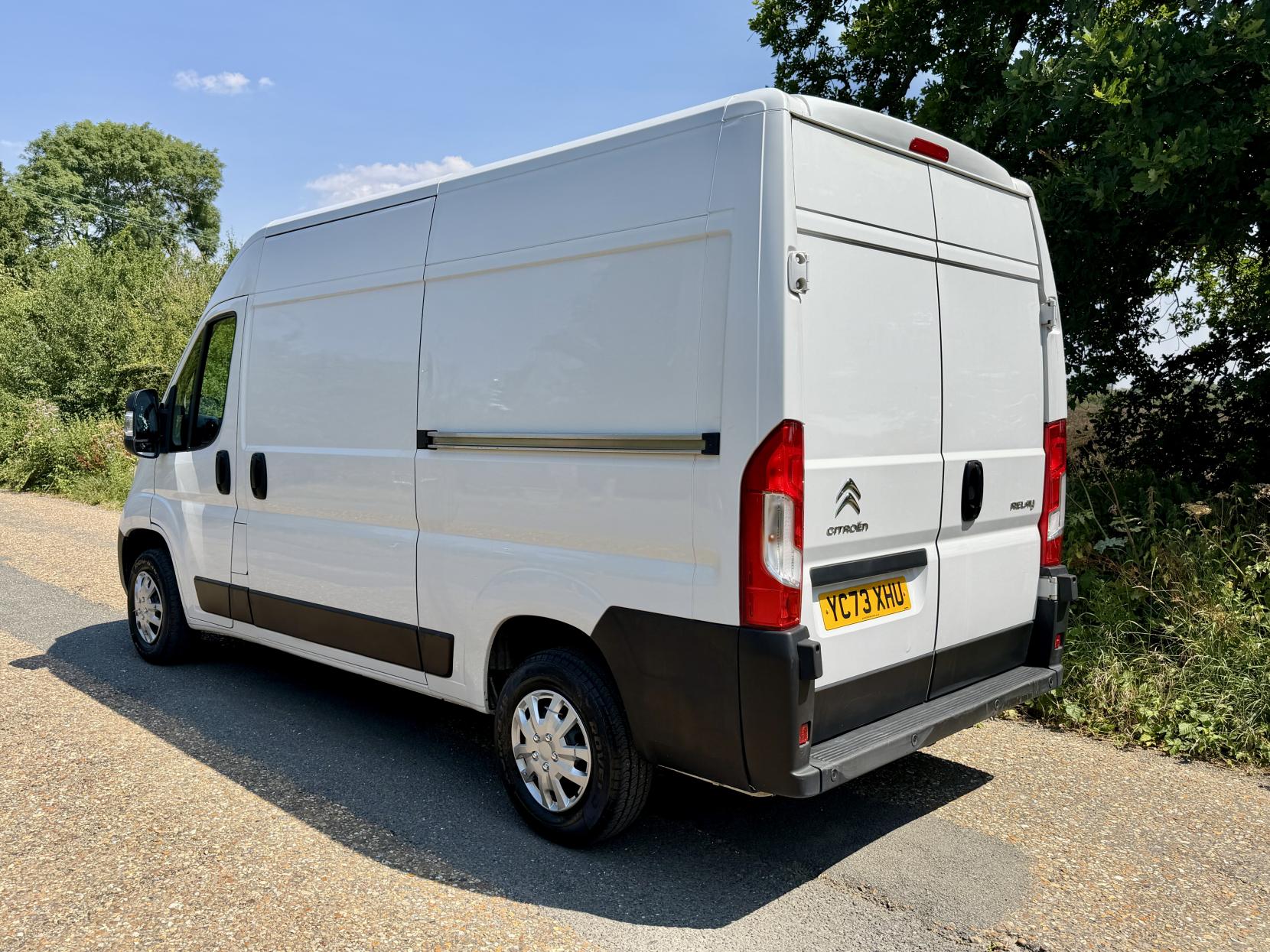 2023 Citroen Relay 2.2 BlueHDi 35 Enterprise Edition Panel Van 5dr Diesel Manual L2 High Roof Euro 6 (s/s) (140 ps) - Thumbnail 4