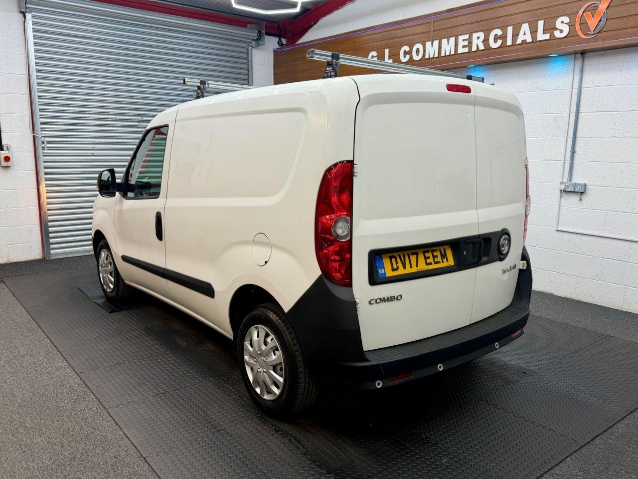 Vauxhall Combo 1.6 CDTi 16v Sportive Panel Van 3dr Diesel Manual FWD L1 H2 (s/s) (146 g/km, 104 bhp)