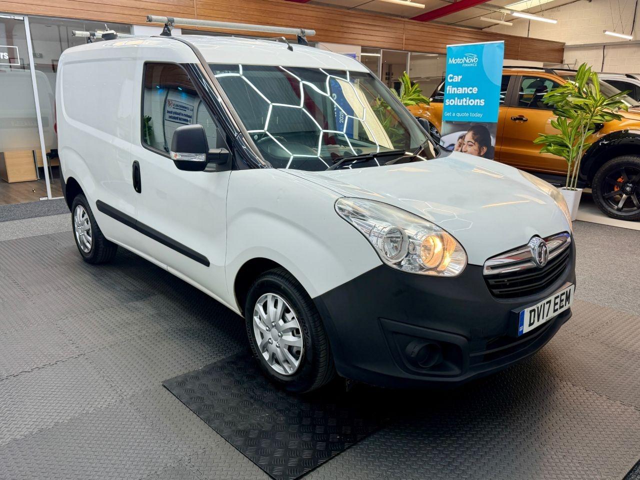 Vauxhall Combo 1.6 CDTi 16v Sportive Panel Van 3dr Diesel Manual FWD L1 H2 (s/s) (146 g/km, 104 bhp)