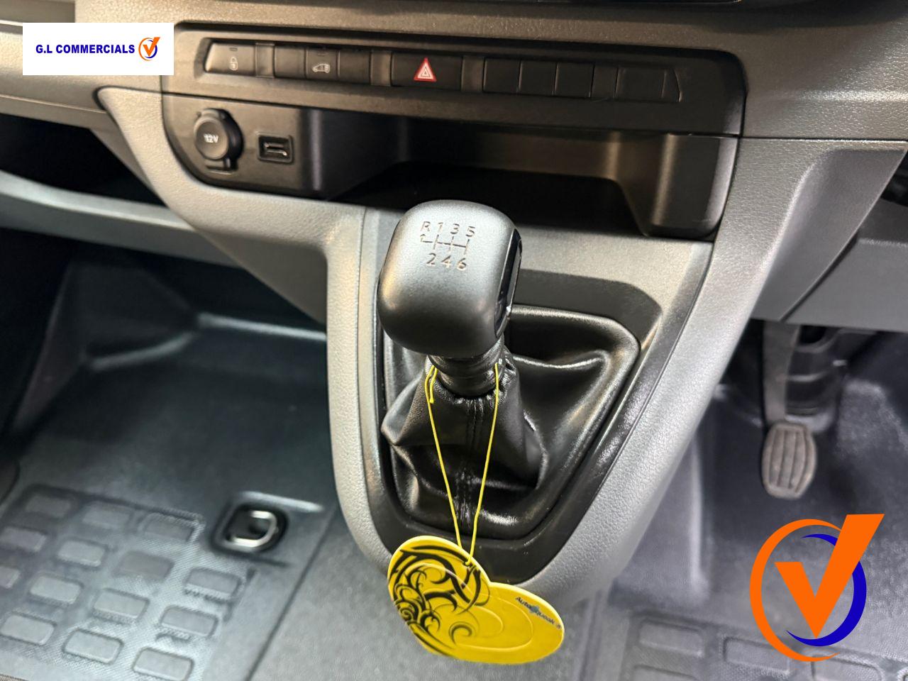 Vauxhall Vivaro 1.5 Turbo D 2900 Sportive Panel Van 6dr Diesel Manual L2 H1 Euro 6 (s/s) (100 ps)