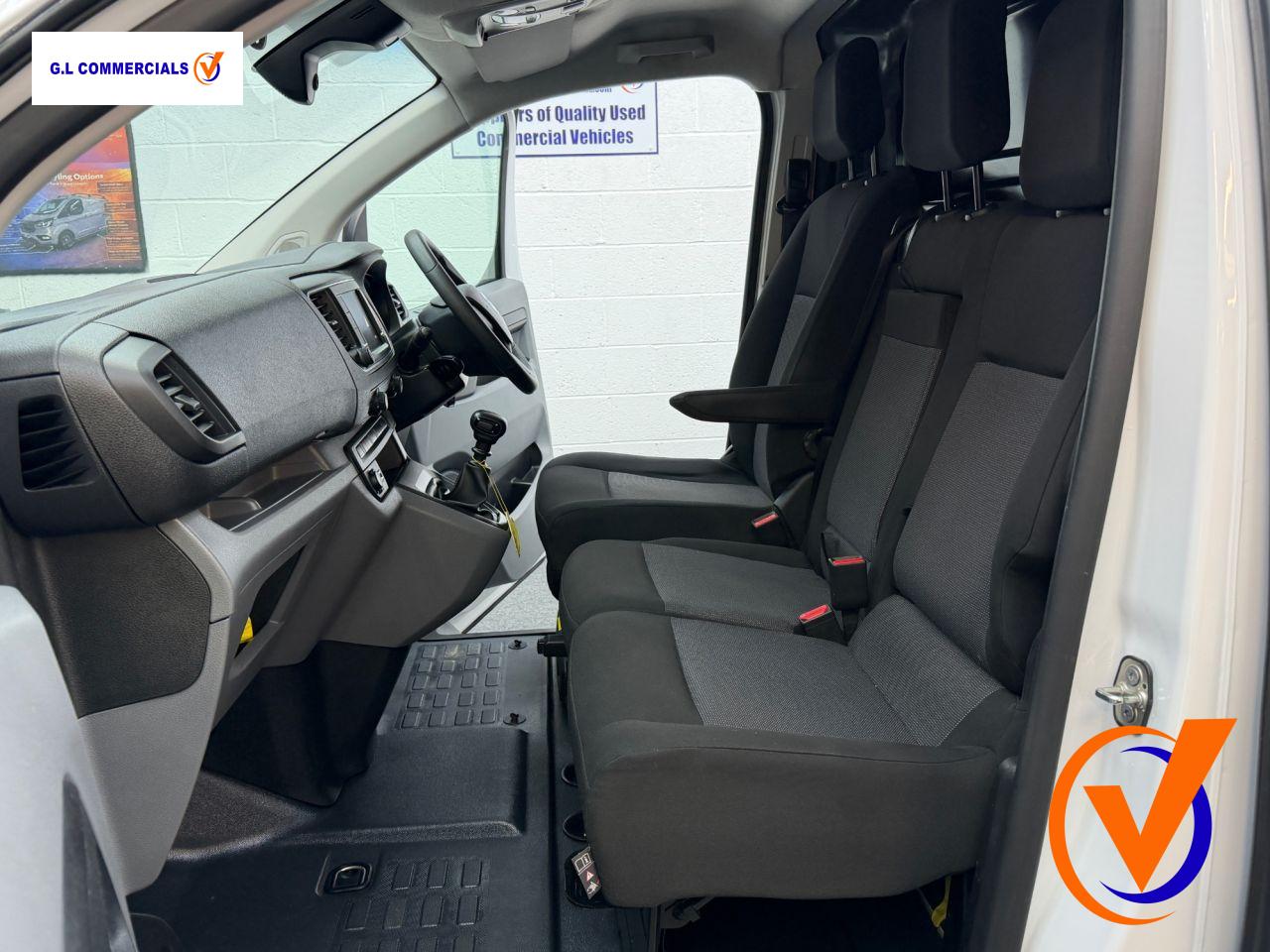 Vauxhall Vivaro 1.5 Turbo D 2900 Sportive Panel Van 6dr Diesel Manual L2 H1 Euro 6 (s/s) (100 ps)