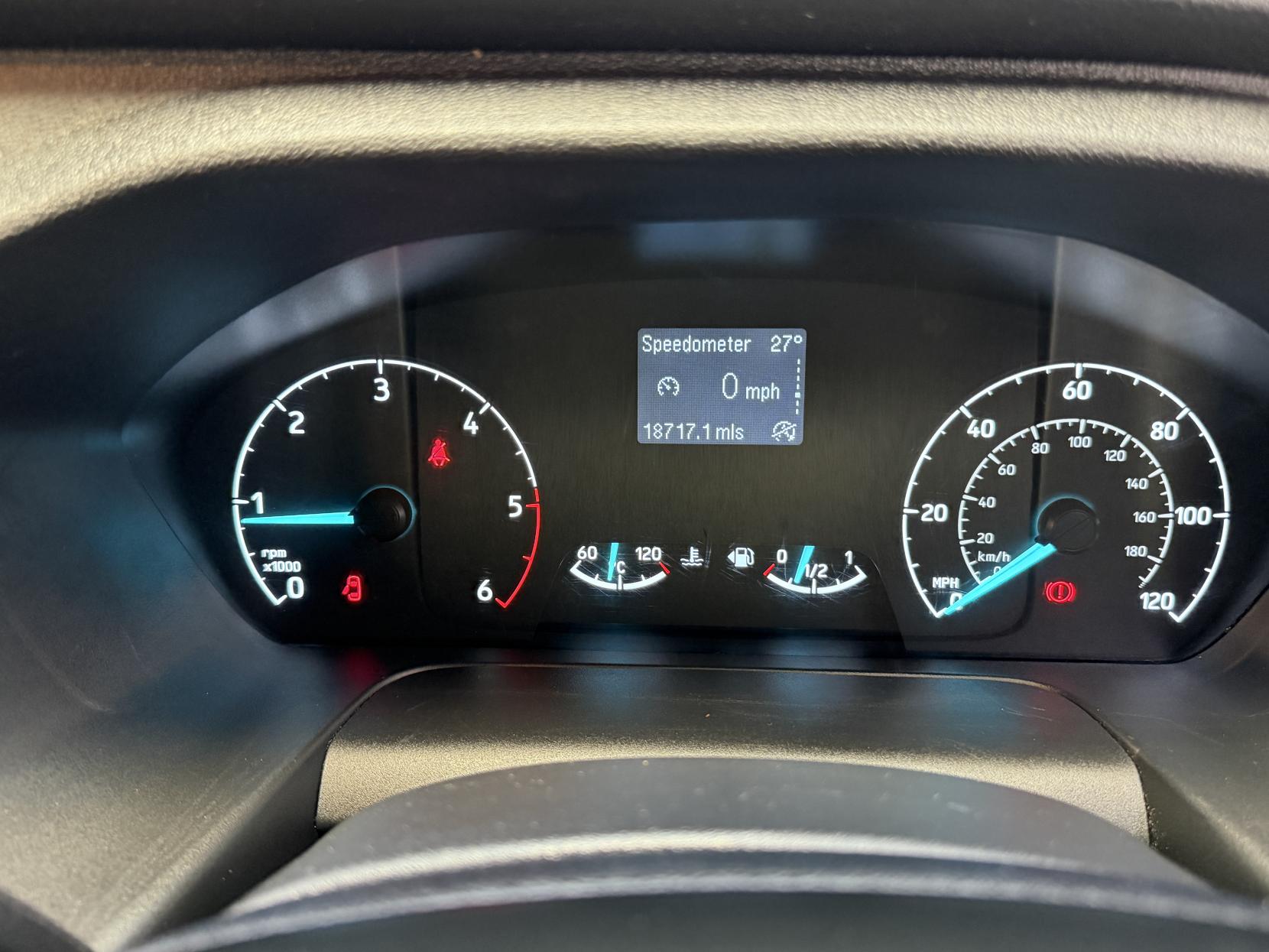 2023 Ford Transit Custom 2.0 300 EcoBlue Limited Panel Van 5dr Diesel Manual L2 H1 Euro 6 (s/s) (130 ps) - Thumbnail 21