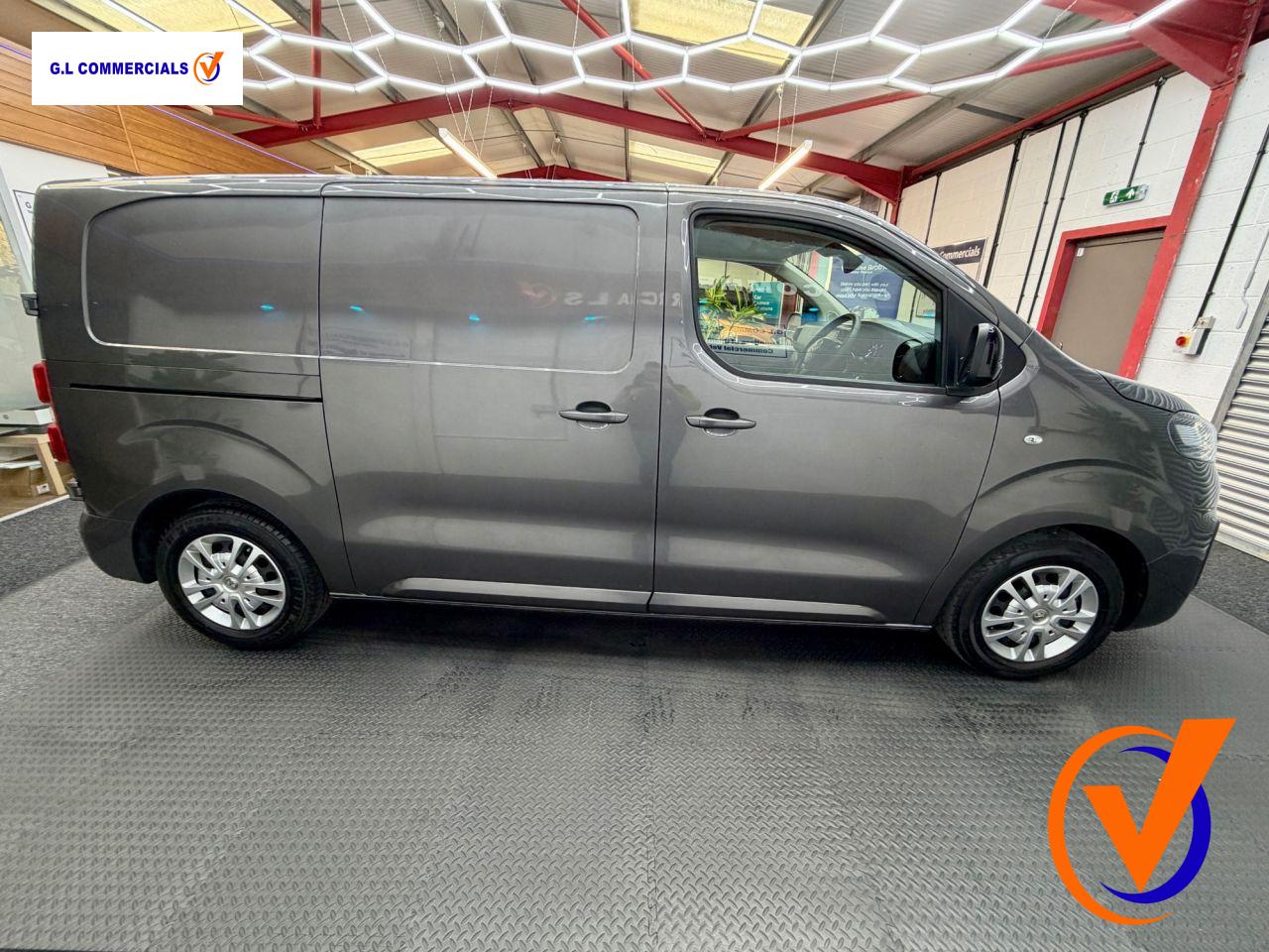 Vauxhall Vivaro 1.5 Turbo D 2700 Sportive Panel Van 6dr Diesel Manual L1 H1 Euro 6 (s/s) (120 ps)