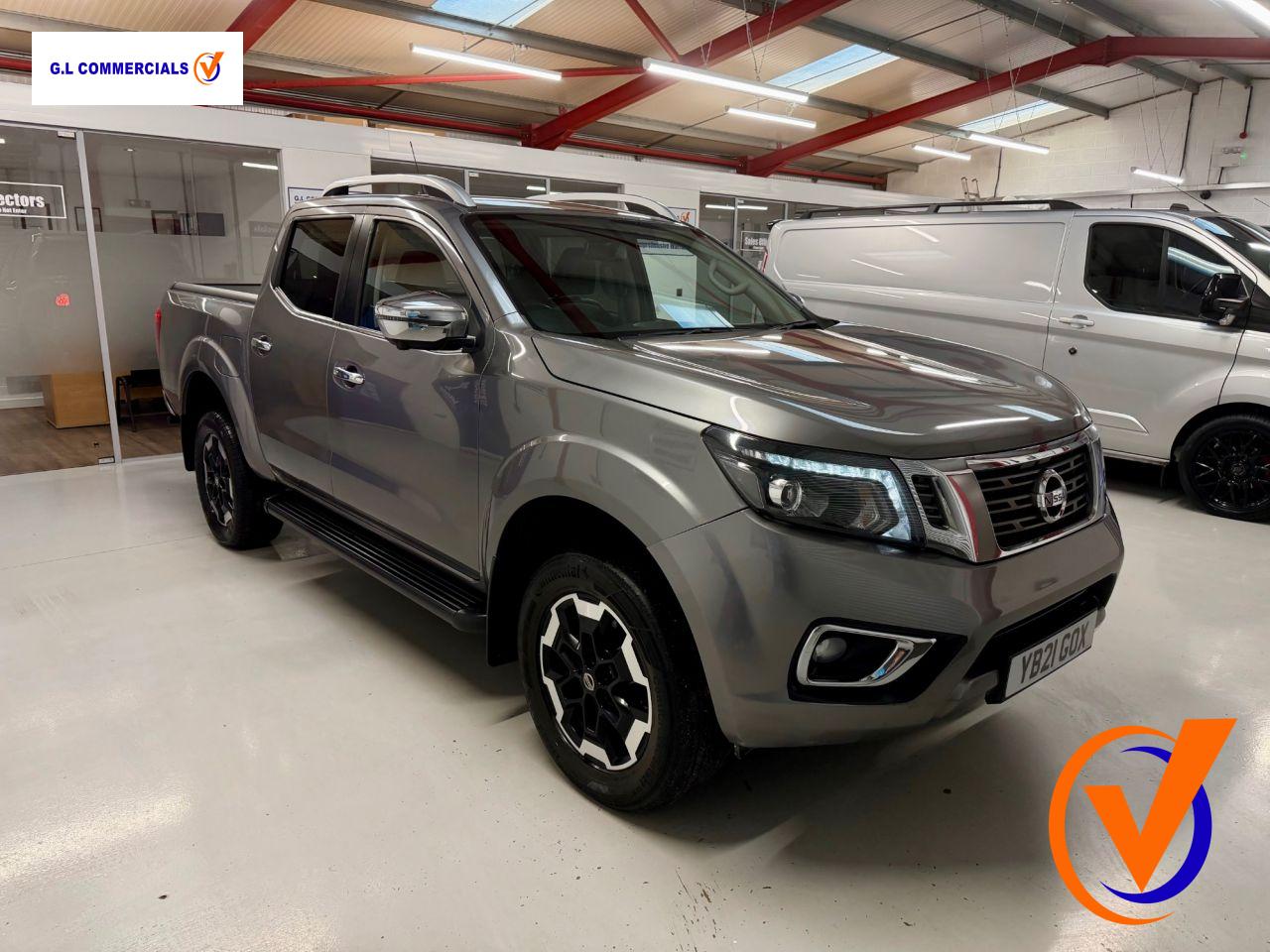 Nissan Navara 2.3 dCi Tekna Pickup Double Cab 4dr Diesel Auto 4WD Euro 6 (190 ps)