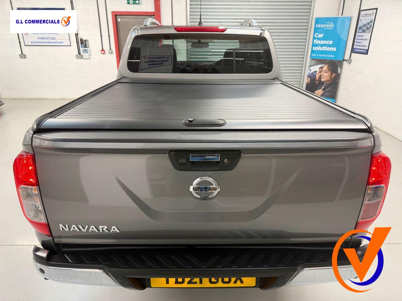 Nissan Navara 2.3 dCi Tekna Pickup Double Cab 4dr Diesel Auto 4WD Euro 6 (190 ps)