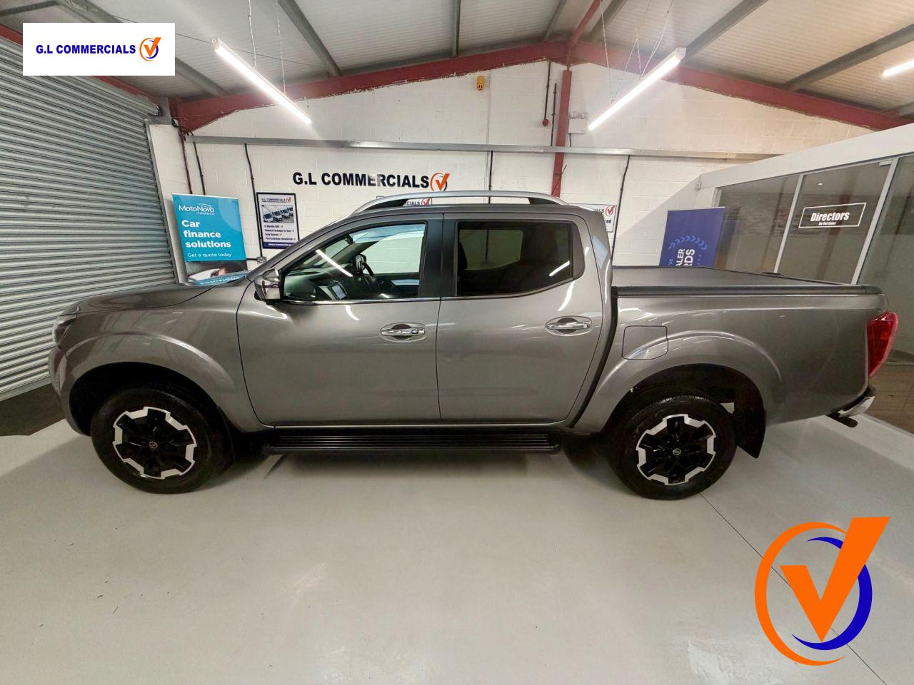 Nissan Navara 2.3 dCi Tekna Pickup Double Cab 4dr Diesel Auto 4WD Euro 6 (190 ps)
