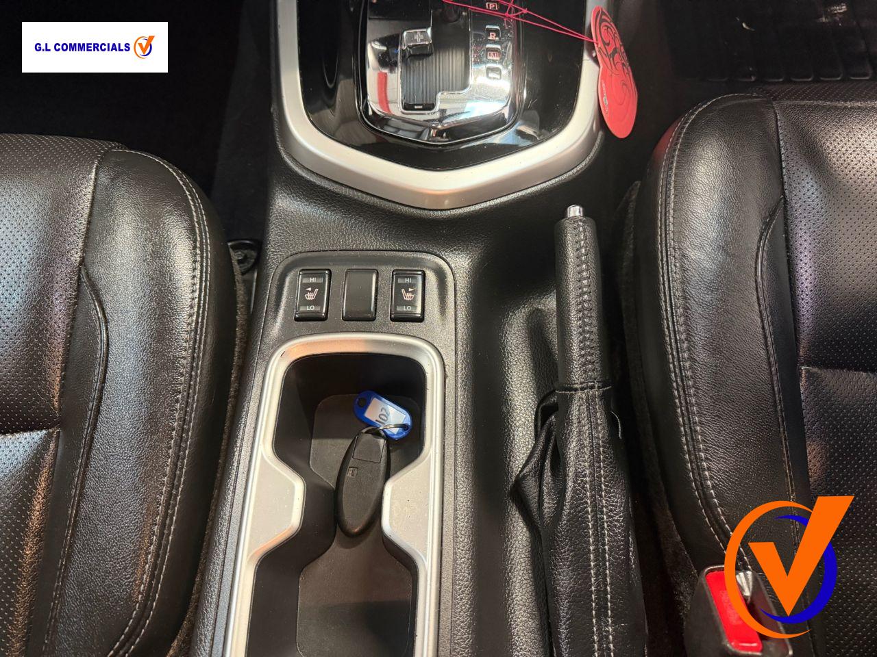 Nissan Navara 2.3 dCi Tekna Pickup Double Cab 4dr Diesel Auto 4WD Euro 6 (190 ps)