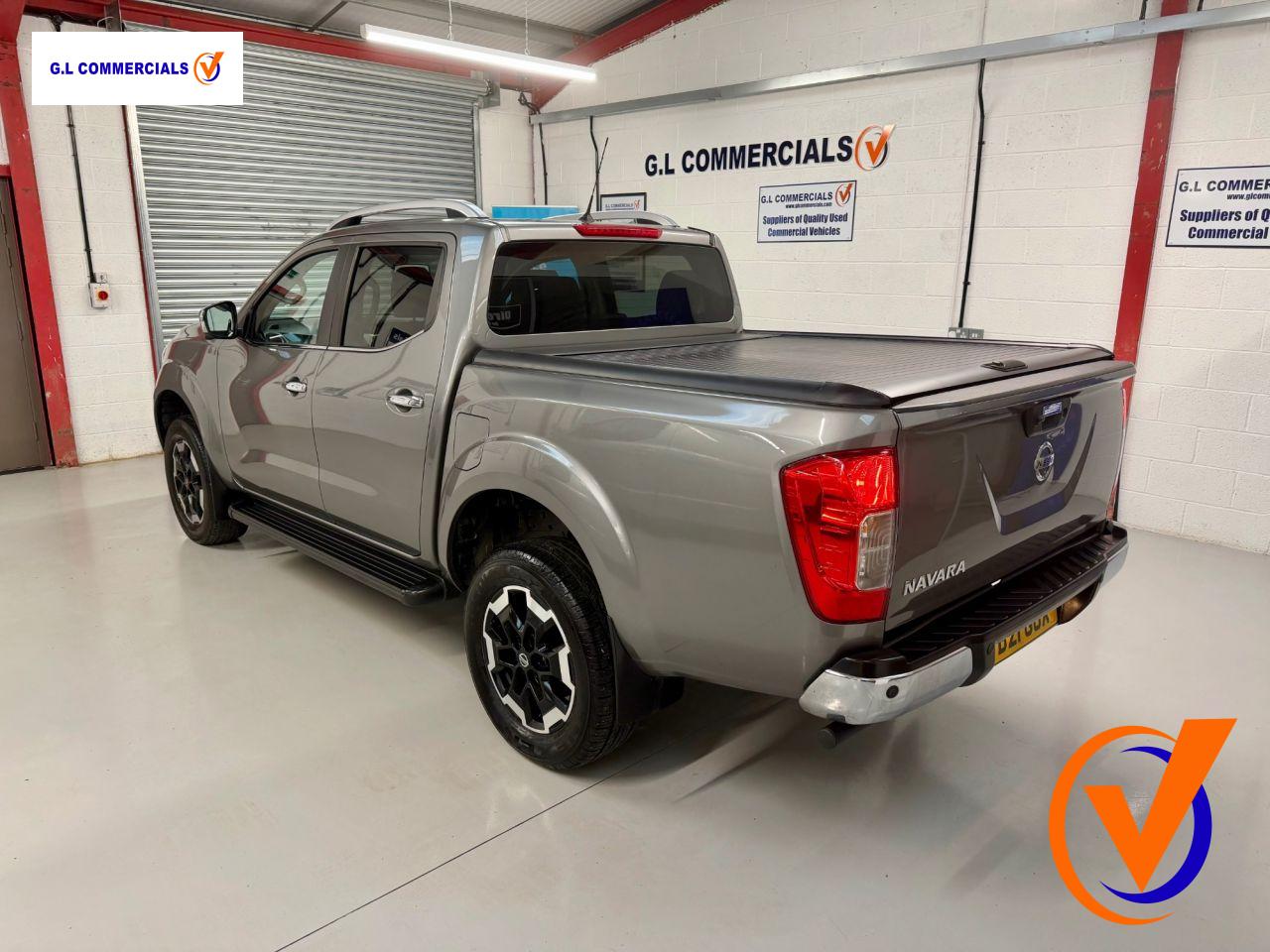 Nissan Navara 2.3 dCi Tekna Pickup Double Cab 4dr Diesel Auto 4WD Euro 6 (190 ps)