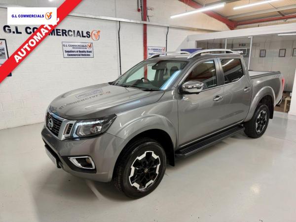 Nissan Navara 2.3 dCi Tekna Pickup Double Cab 4dr Diesel Auto 4WD Euro 6 (190 ps)
