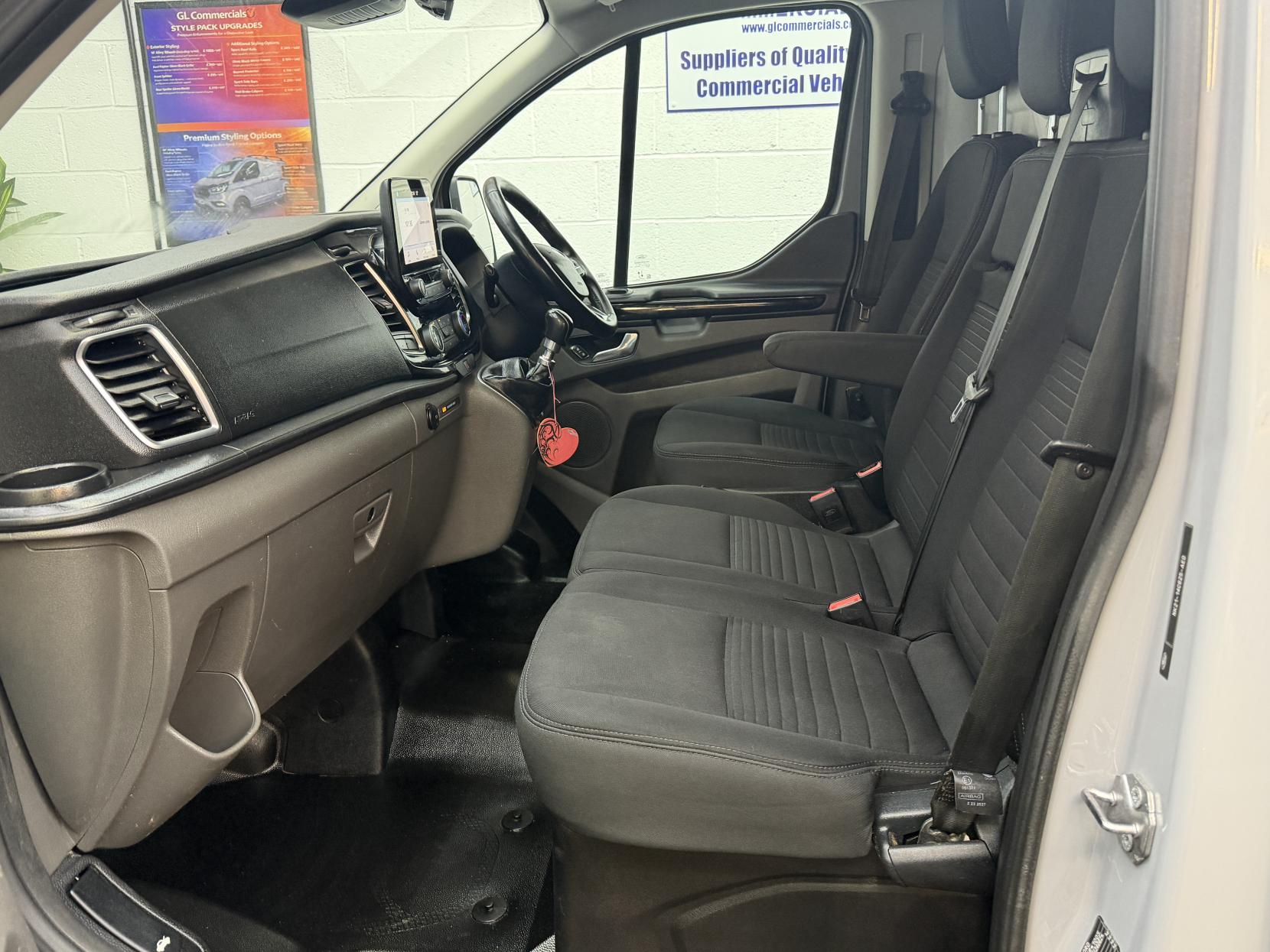 Ford Transit Custom 2.0 280 EcoBlue Limited Panel Van 5dr Diesel Manual L1 H1 Euro 6 (s/s) (130 ps)