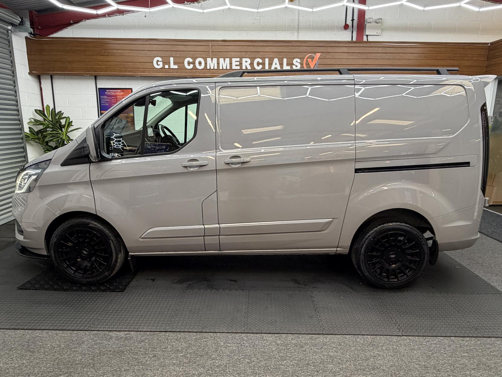Ford Transit Custom 2.0 280 EcoBlue Limited Panel Van 5dr Diesel Manual L1 H1 Euro 6 (s/s) (130 ps)