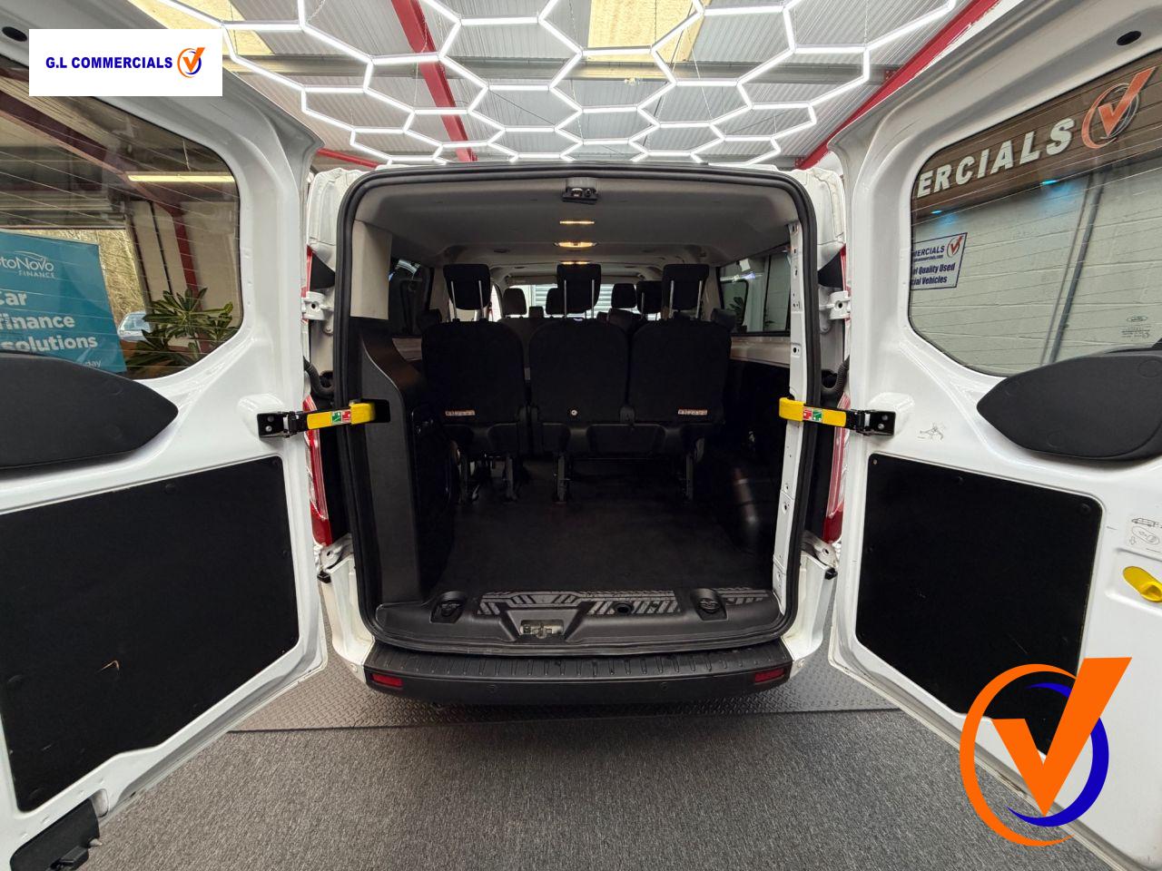 Ford Transit Custom 2.0 320 EcoBlue Trend Kombi Double Cab 5dr Diesel Auto L2 H1 Euro 6 (s/s) (130 ps)