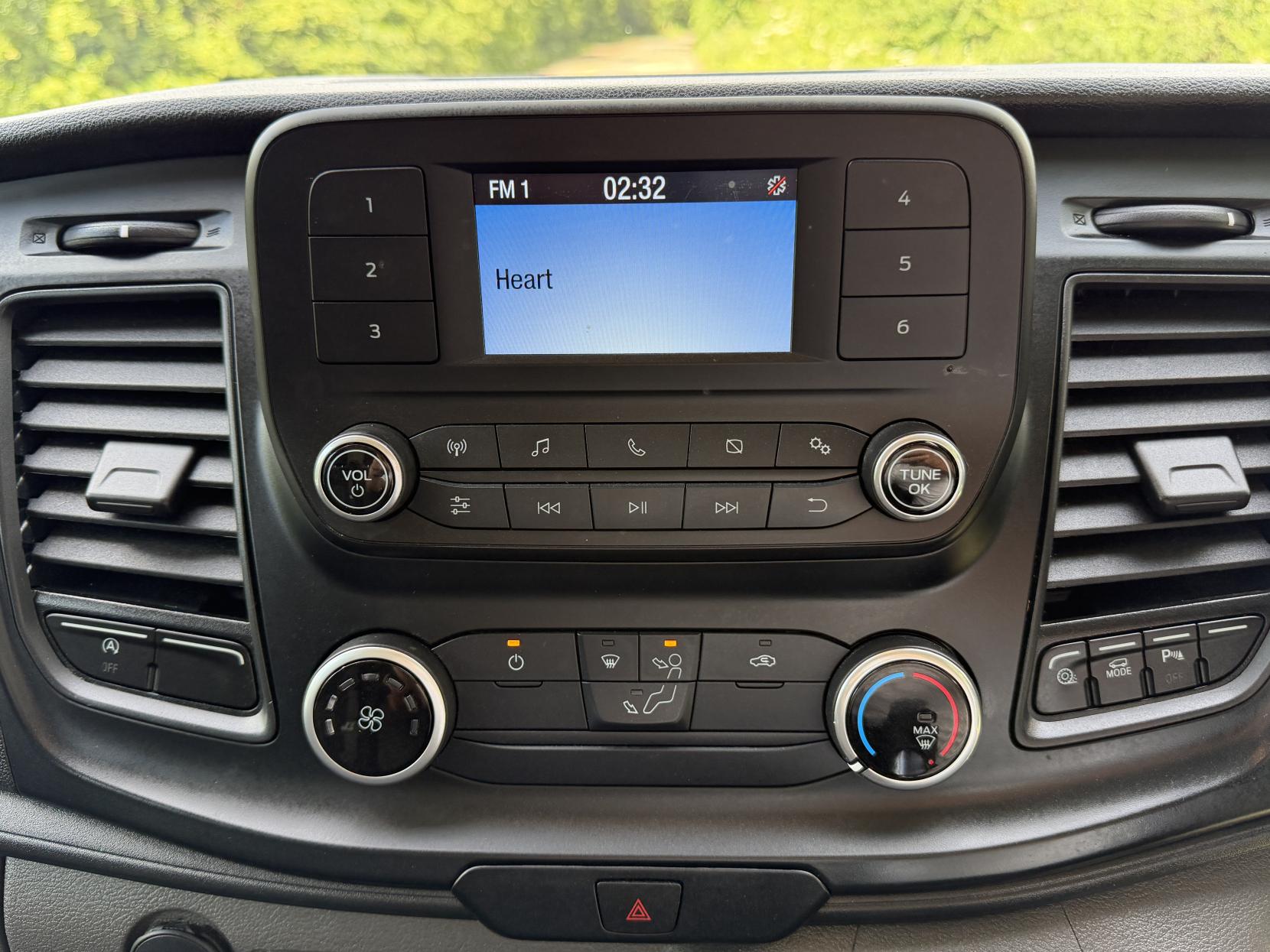 2023 Ford Transit 2.0 350 EcoBlue Leader Panel Van 5dr Diesel Manual RWD L3 H2 Euro 6 (s/s) (130 ps) - Thumbnail 19