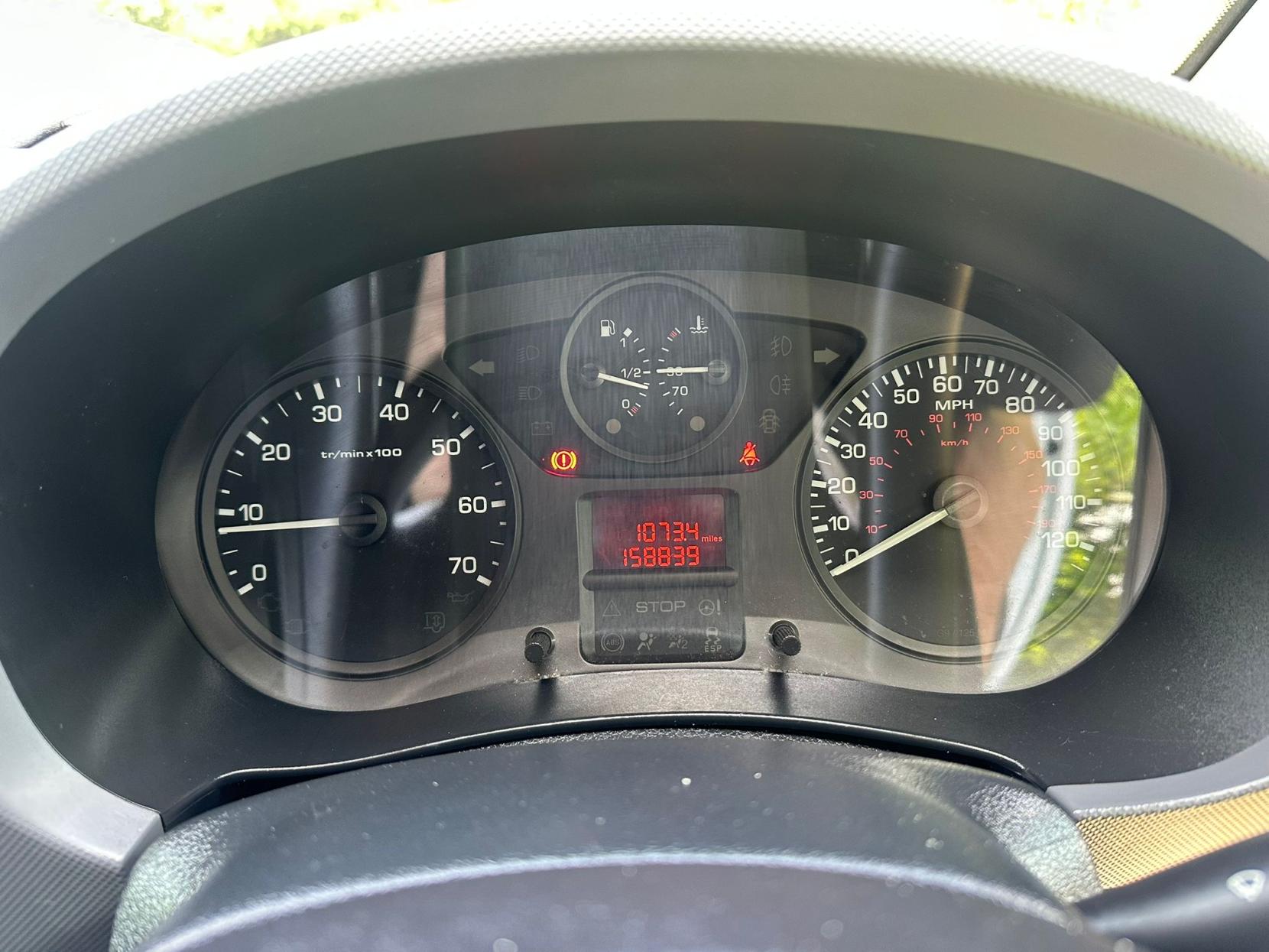 2009 Citroen Berlingo 1.6 HDi 750 LX Panel Van 6dr Diesel Manual L2 (153 g/km, 90 bhp) - Thumbnail 15
