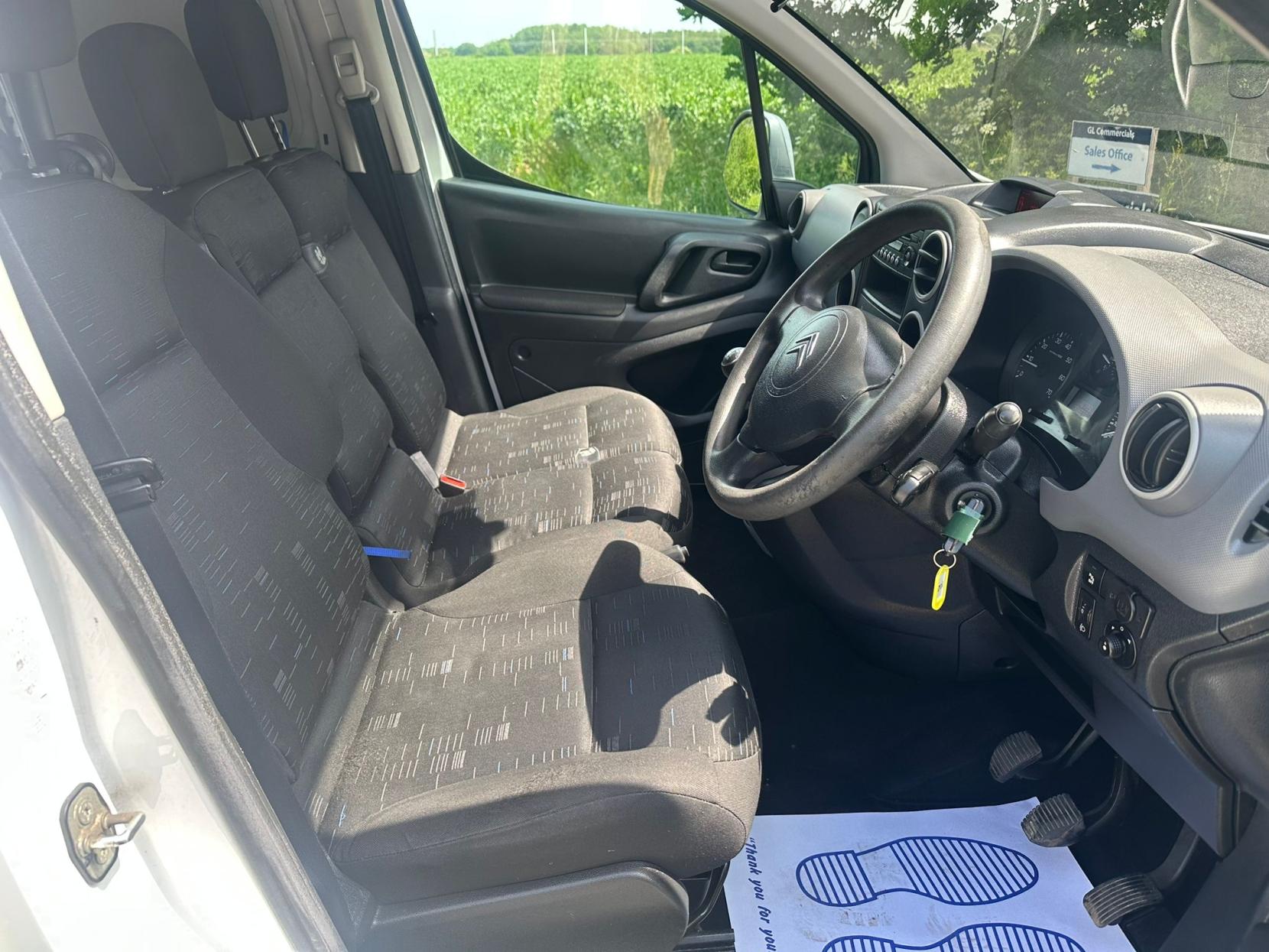 2009 Citroen Berlingo 1.6 HDi 750 LX Panel Van 6dr Diesel Manual L2 (153 g/km, 90 bhp) - Thumbnail 12