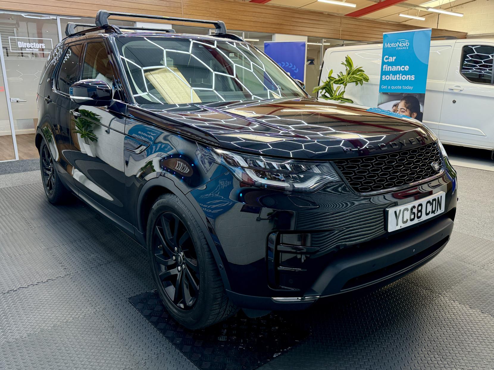 2018 Land Rover Discovery 2.0 SD4 HSE SUV 5dr Diesel Auto 4WD Euro 6 (s/s) (240 ps) - Thumbnail 6