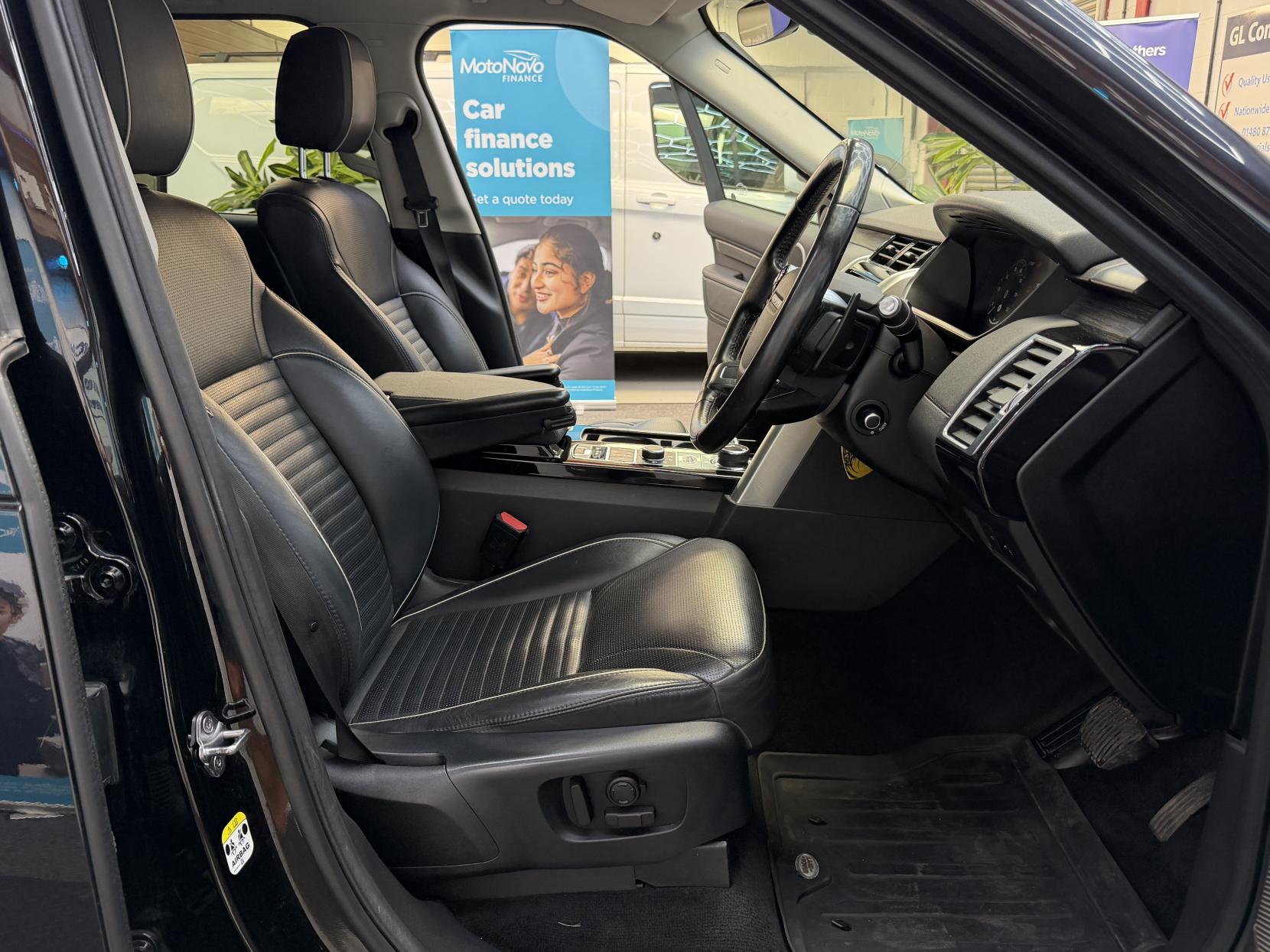 2018 Land Rover Discovery 2.0 SD4 HSE SUV 5dr Diesel Auto 4WD Euro 6 (s/s) (240 ps) - Thumbnail 8