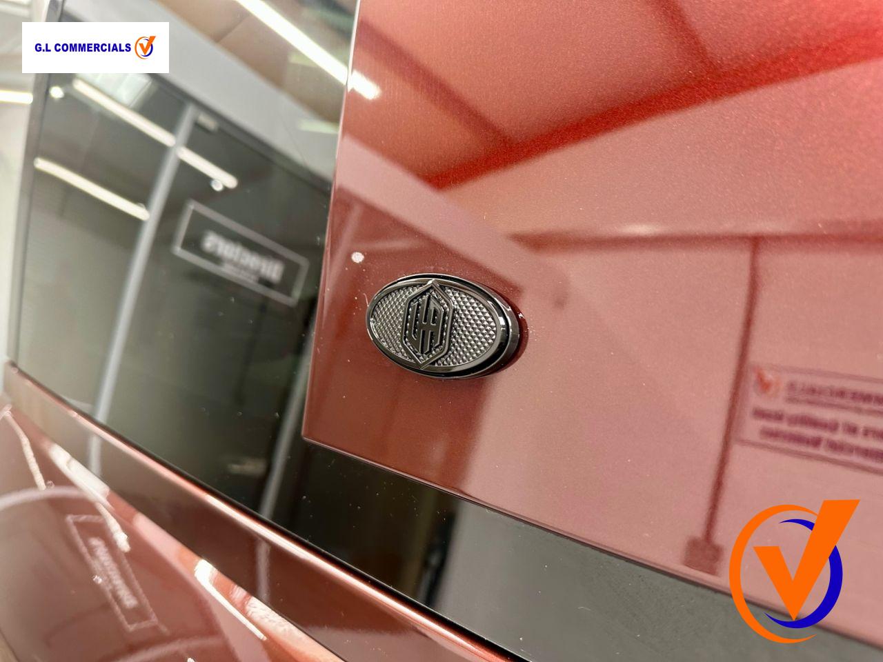 Land Rover Defender 110 3.0 D350 MHEV Sedona Edition SUV 5dr Diesel Auto 4WD Euro 6 (s/s) (350 ps)