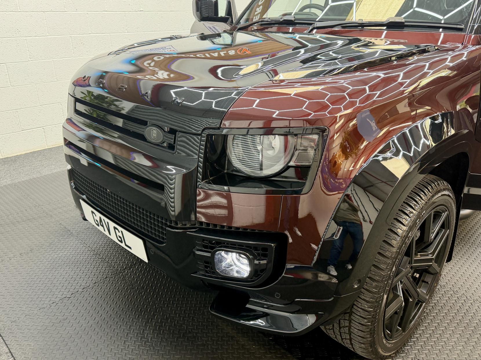 2025 Land Rover Defender 110 3.0 D350 MHEV Sedona Edition SUV 5dr Diesel Auto 4WD Euro 6 (s/s) (350 ps) - Thumbnail 5