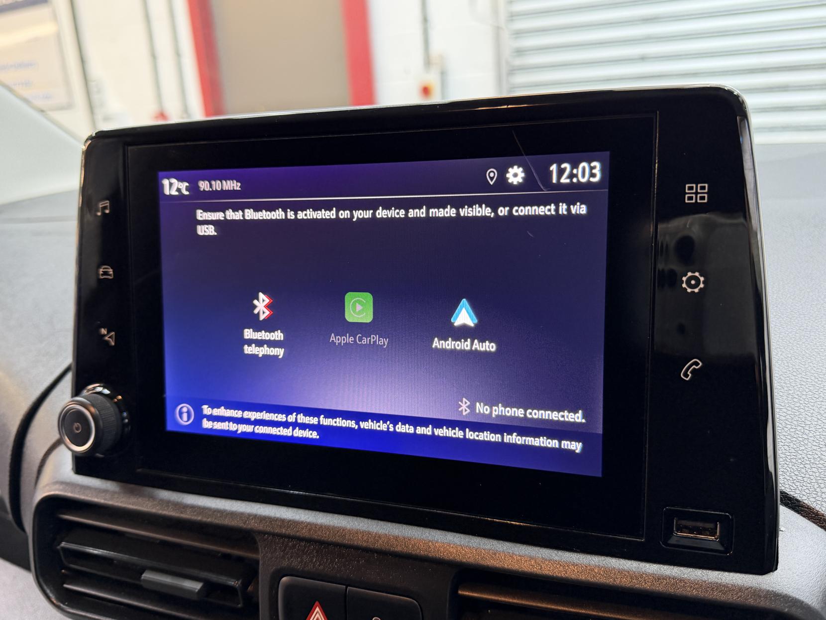 2022 Vauxhall Combo 1.5 Turbo D 2300 Sportive Crew Van Double Cab 4dr Diesel Manual L2 Euro 6 (100 ps) - Thumbnail 19