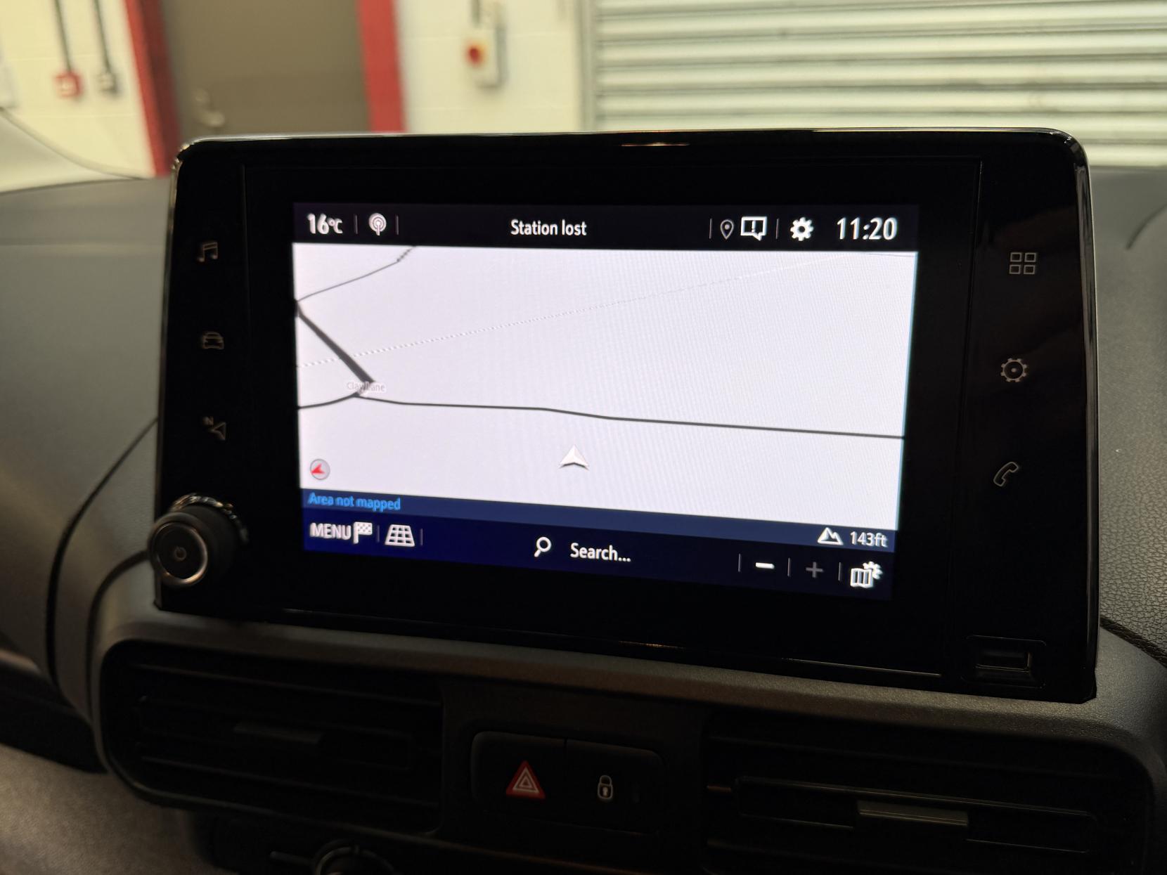 2023 Vauxhall Combo 1.5 Turbo D 2300 Pro Panel Van 6dr Diesel Manual L2 H1 Euro 6 (s/s) (100 ps) - Thumbnail 3
