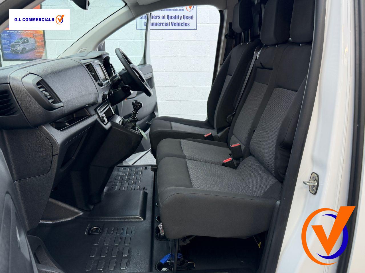 Vauxhall Vivaro 1.5 Turbo D 2900 Pro Panel Van 6dr Diesel Manual L2 H1 Euro 6 (s/s) (100 ps)