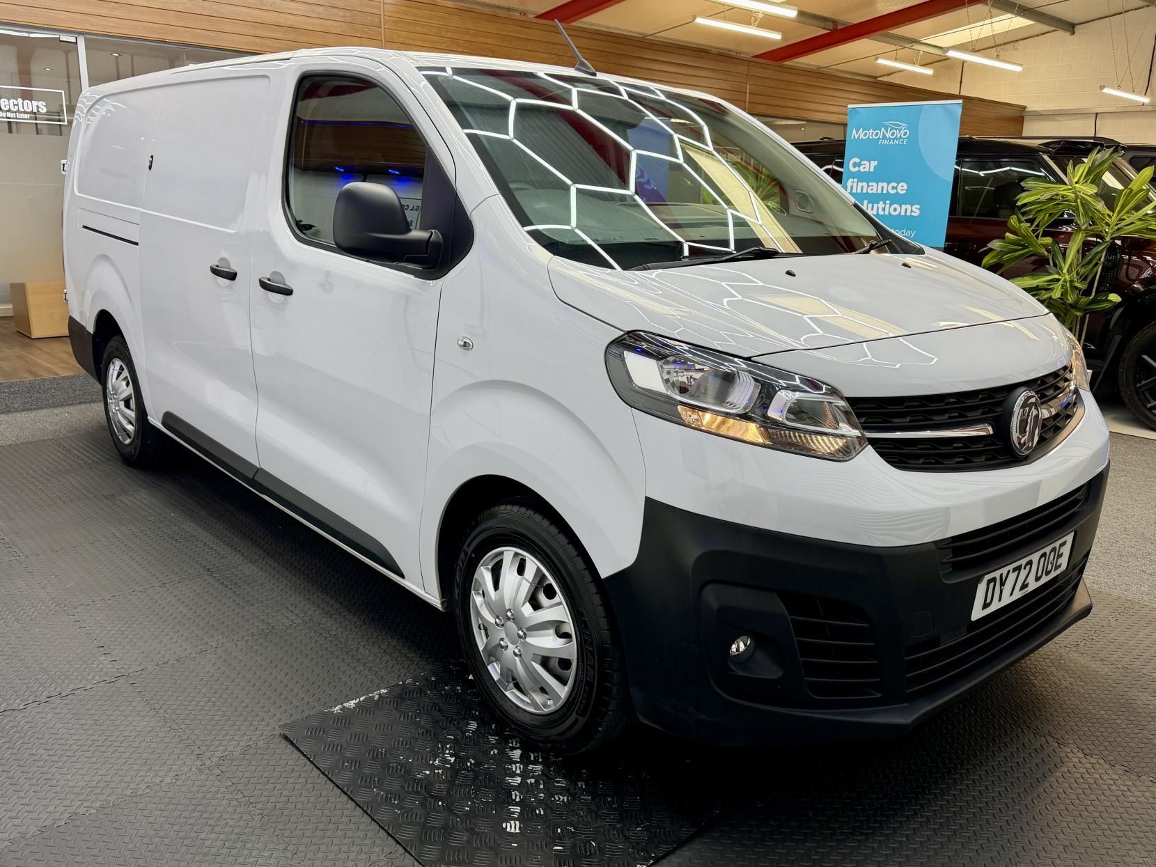 2022 Vauxhall Vivaro 1.5 Turbo D 2900 Dynamic Panel Van 6dr Diesel Manual L2 H1 Euro 6 (s/s) (100 ps) - Thumbnail 6