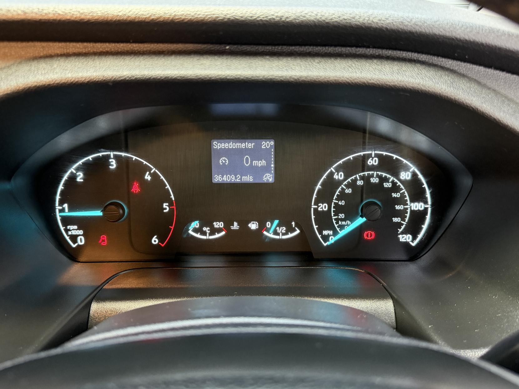 2023 Ford Transit Custom 2.0 300 EcoBlue Limited Panel Van 5dr Diesel Manual L2 H1 Euro 6 (s/s) (130 ps) - Thumbnail 22
