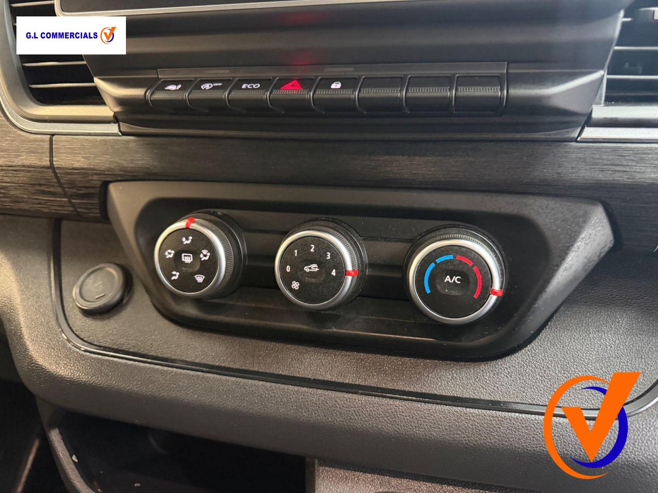 Renault Trafic 2.0 dCi Blue SL30 Extra Panel Van 5dr Diesel Manual L1 H1 Euro 6 (s/s) (130 ps)