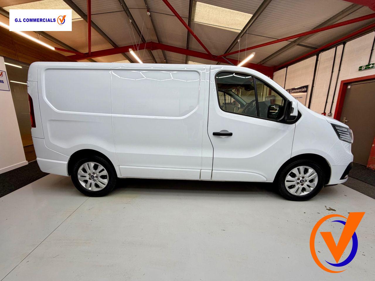 Renault Trafic 2.0 dCi Blue SL30 Extra Panel Van 5dr Diesel Manual L1 H1 Euro 6 (s/s) (130 ps)