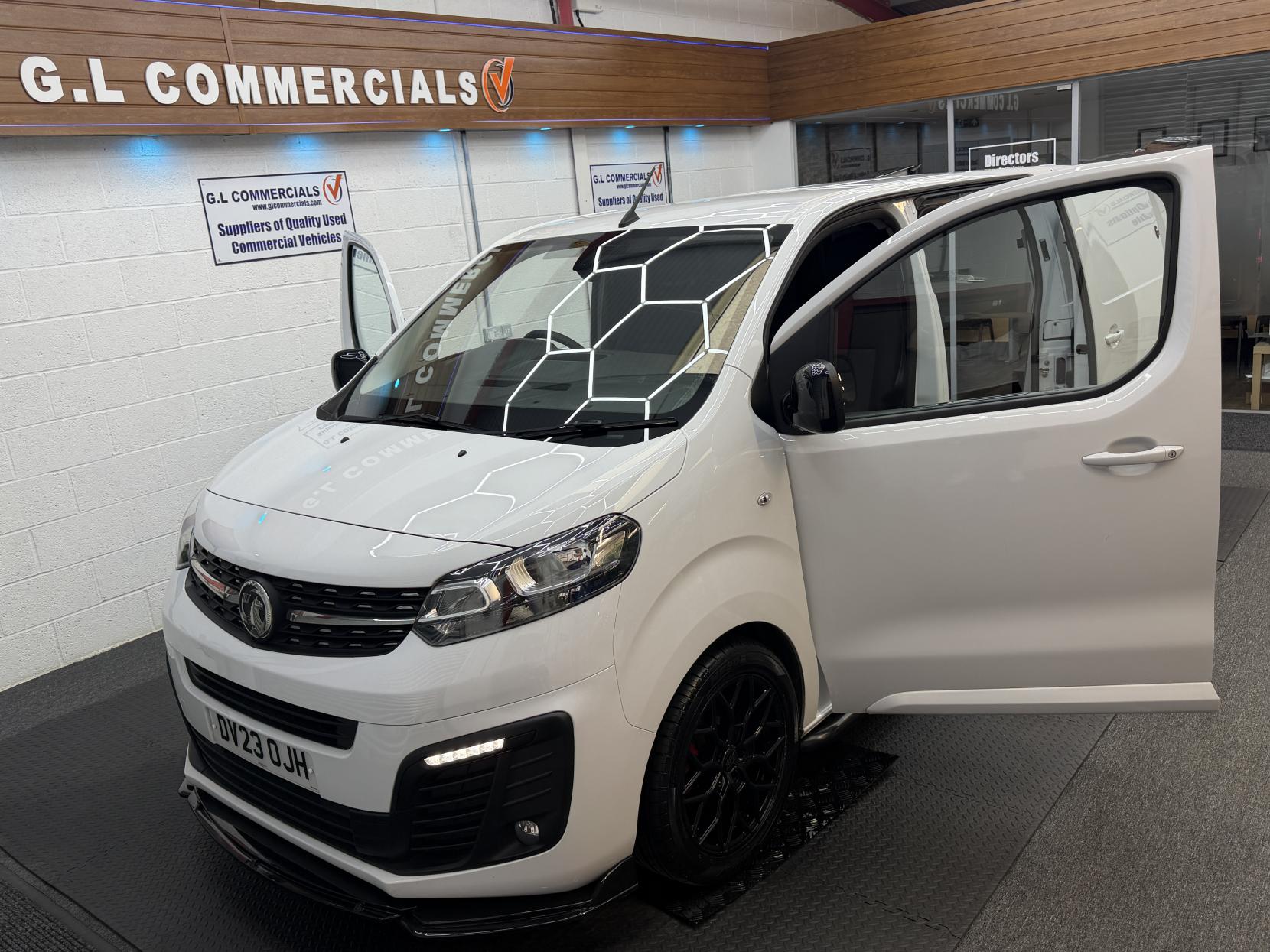 2023 Vauxhall Vivaro 1.5 Turbo D 2900 Pro Panel Van 6dr Diesel Manual L1 H1 Euro 6 (s/s) (100 ps) - Thumbnail 4